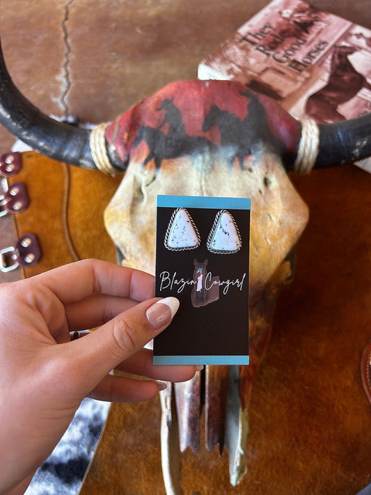 White Buffalo Small Drop