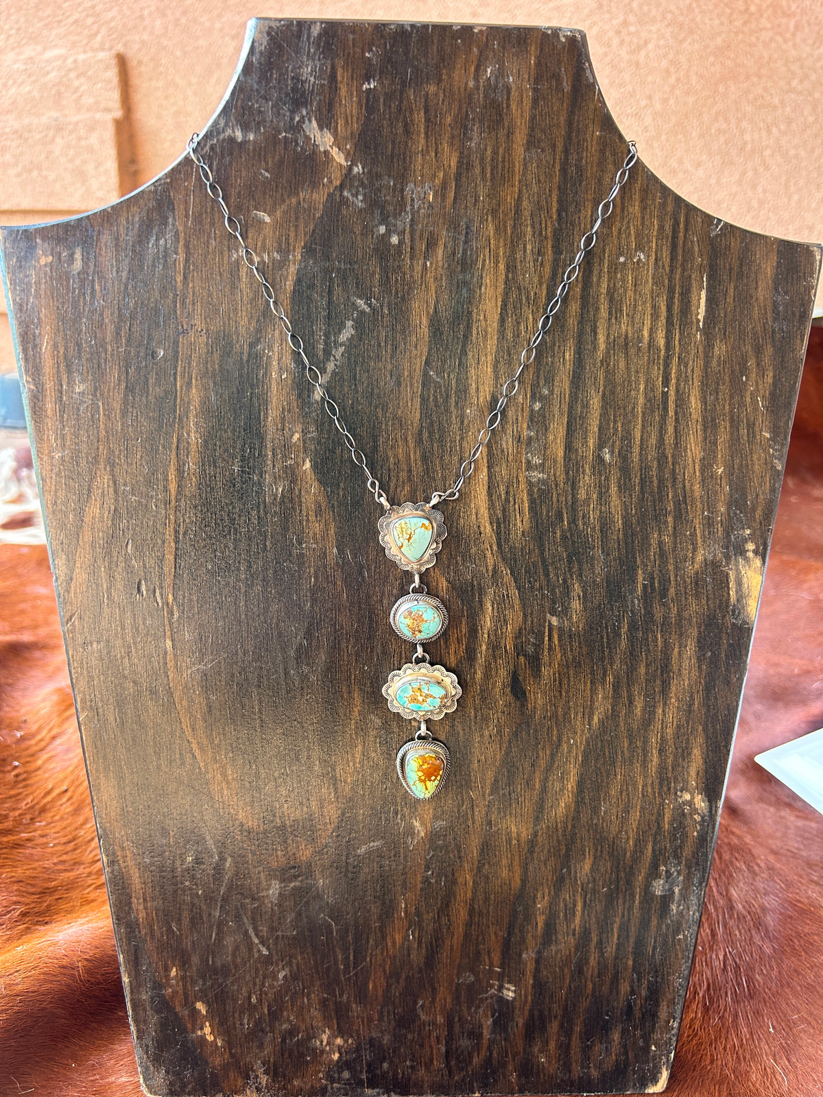 Royston Turquoise Lariat Necklace 18"
