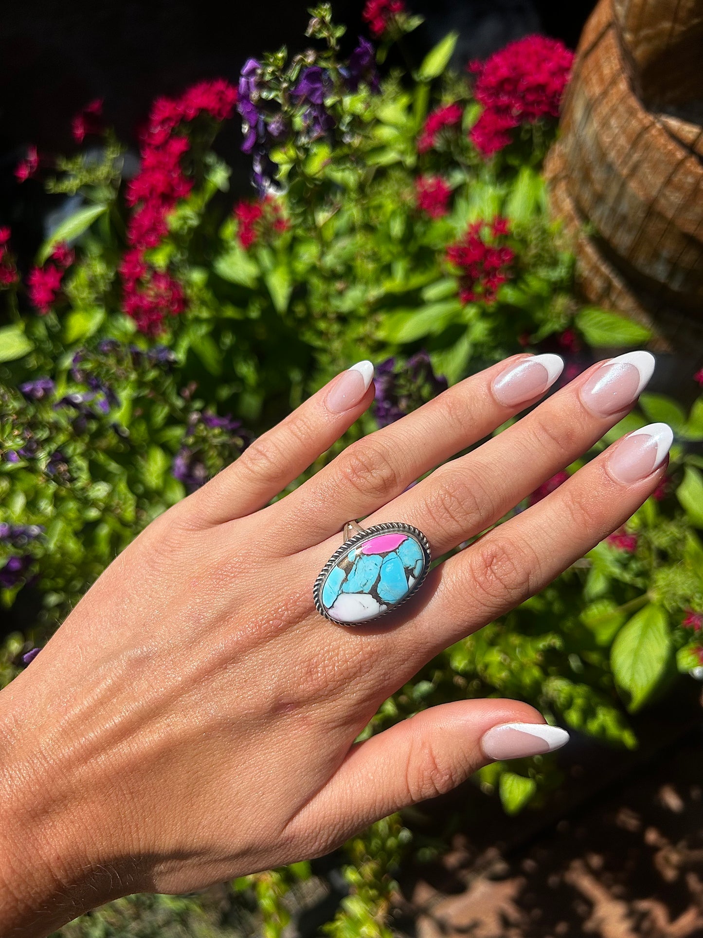 Oval Sweet Swirl Adjustable Ring